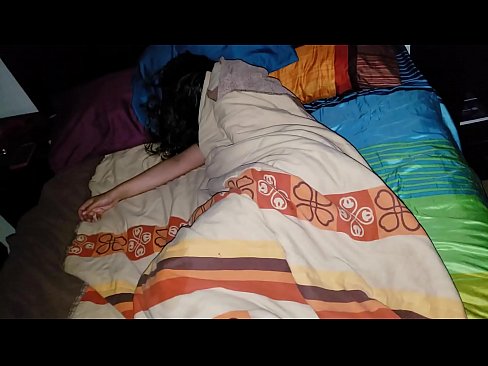❤️ Pinupunasan ng stepson ang kanyang batang madrasta habang natutulog ito. ❤️ Porn video sa tl.nomescriativos.top ﹏